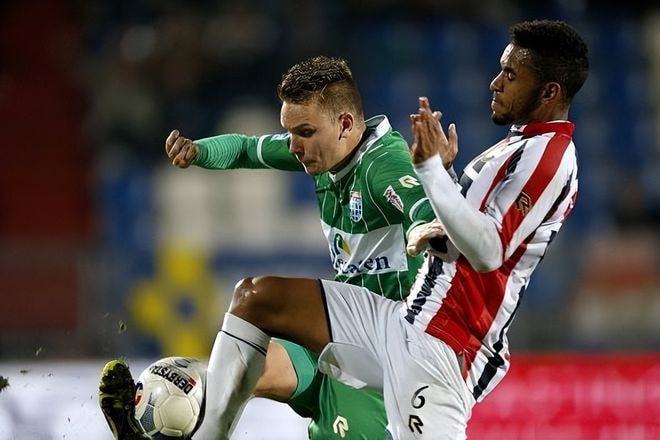 也传递出一 也传递出一