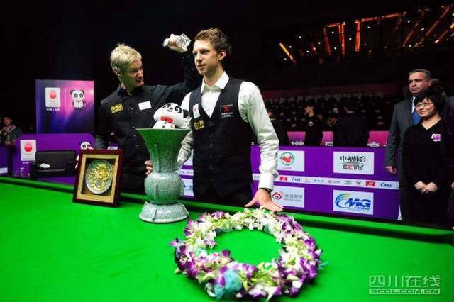 标赛中横空 标赛中横空