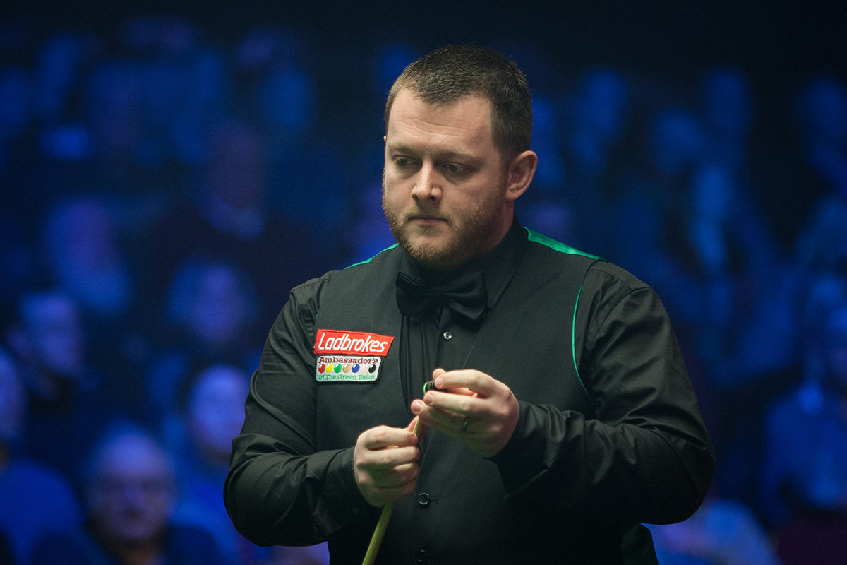 他在前场的 他在前场的